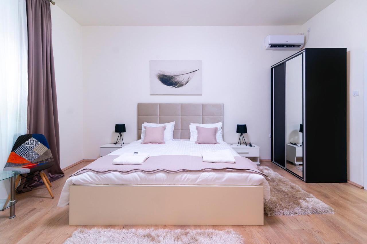 Jevrejska - Central Apartment With Free Parking Novi Sad Exterior foto